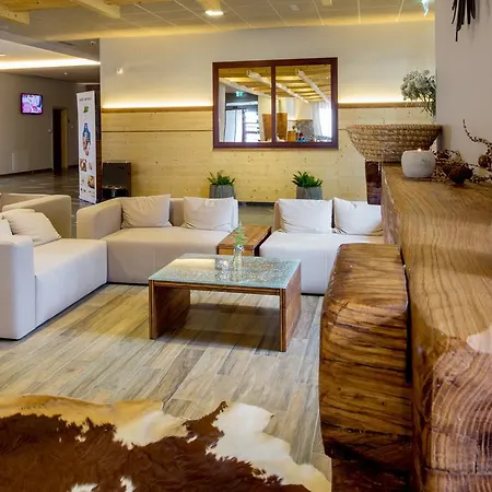 Natura Hotel 4*